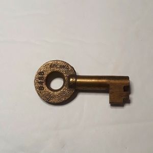 c ANTIQUE BRASS ADLAKE 6488 DMOTR BARREL TRAIN LOCK KEY RAILROAD